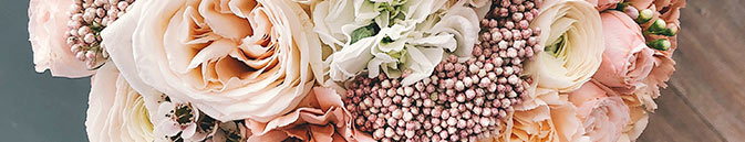 заказывайте цветы в местном магазине в Таштаголе от Гранд-Флора